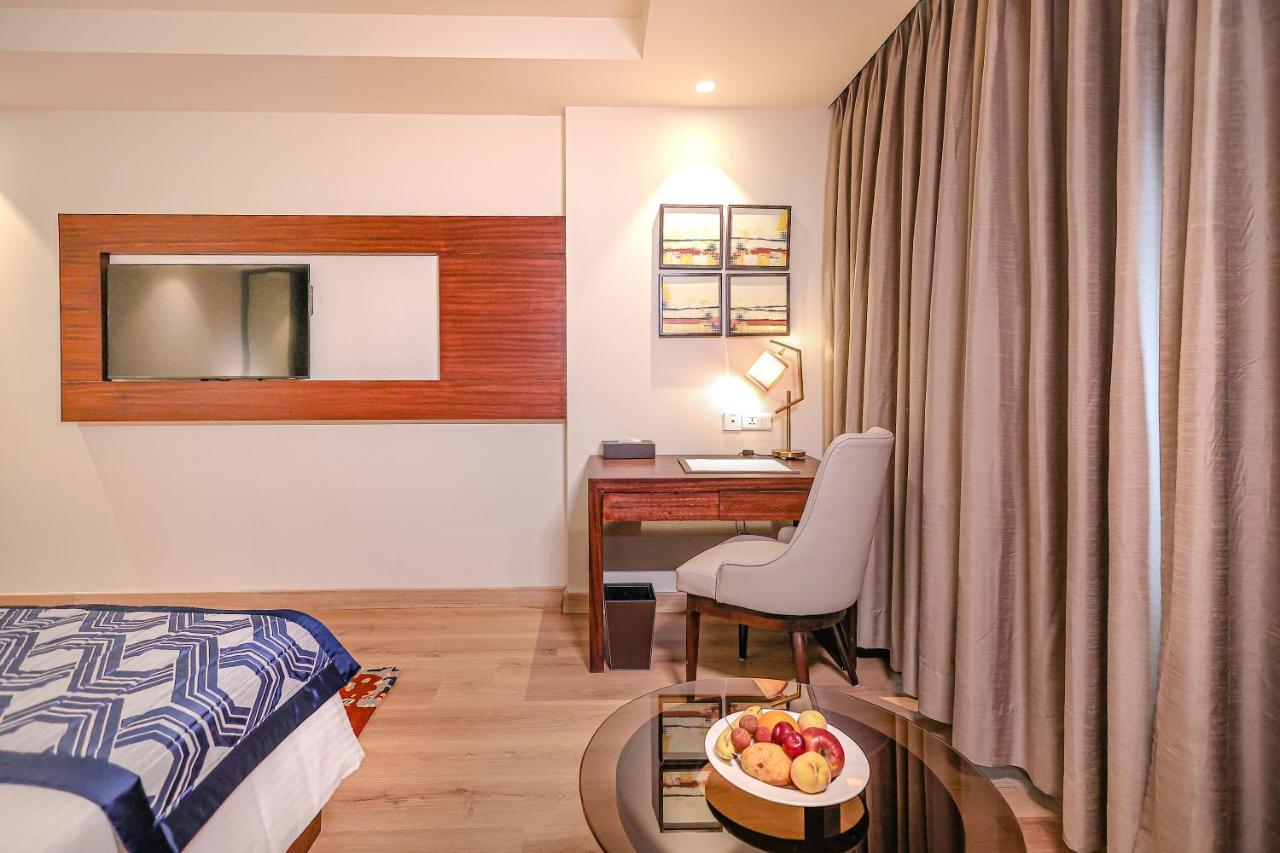 Regenta Dehradun By Royal Orchid Hotels Limited エクステリア 写真