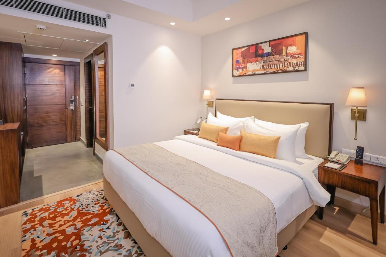 Regenta Dehradun By Royal Orchid Hotels Limited エクステリア 写真