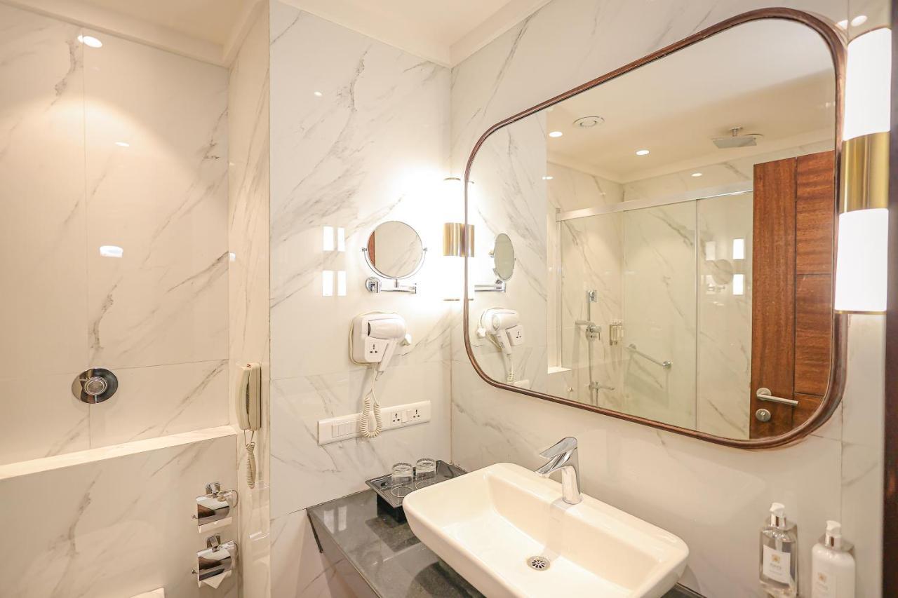 Regenta Dehradun By Royal Orchid Hotels Limited エクステリア 写真
